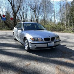 2004 BMW 325i