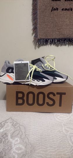 Yeezy Boost 700 Wave runner SAMPLE SIZE 6