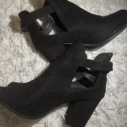 Wedges/Heels Size 7