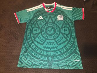 Mexico 2026 Jersey Brand New  Size lg ( says xl but runs small  )