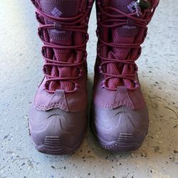 Columbia Kids Snow Boots size 3