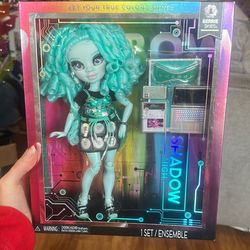 Shadow high Berrie Skies Doll