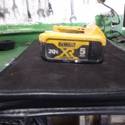 DeWalt 20 volt lithium battery