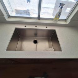 Bathroom And Kitchen Quart Granito