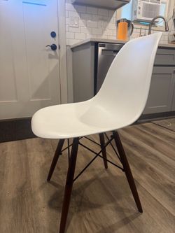 Eames-Style Shell Chair with Wood Legs