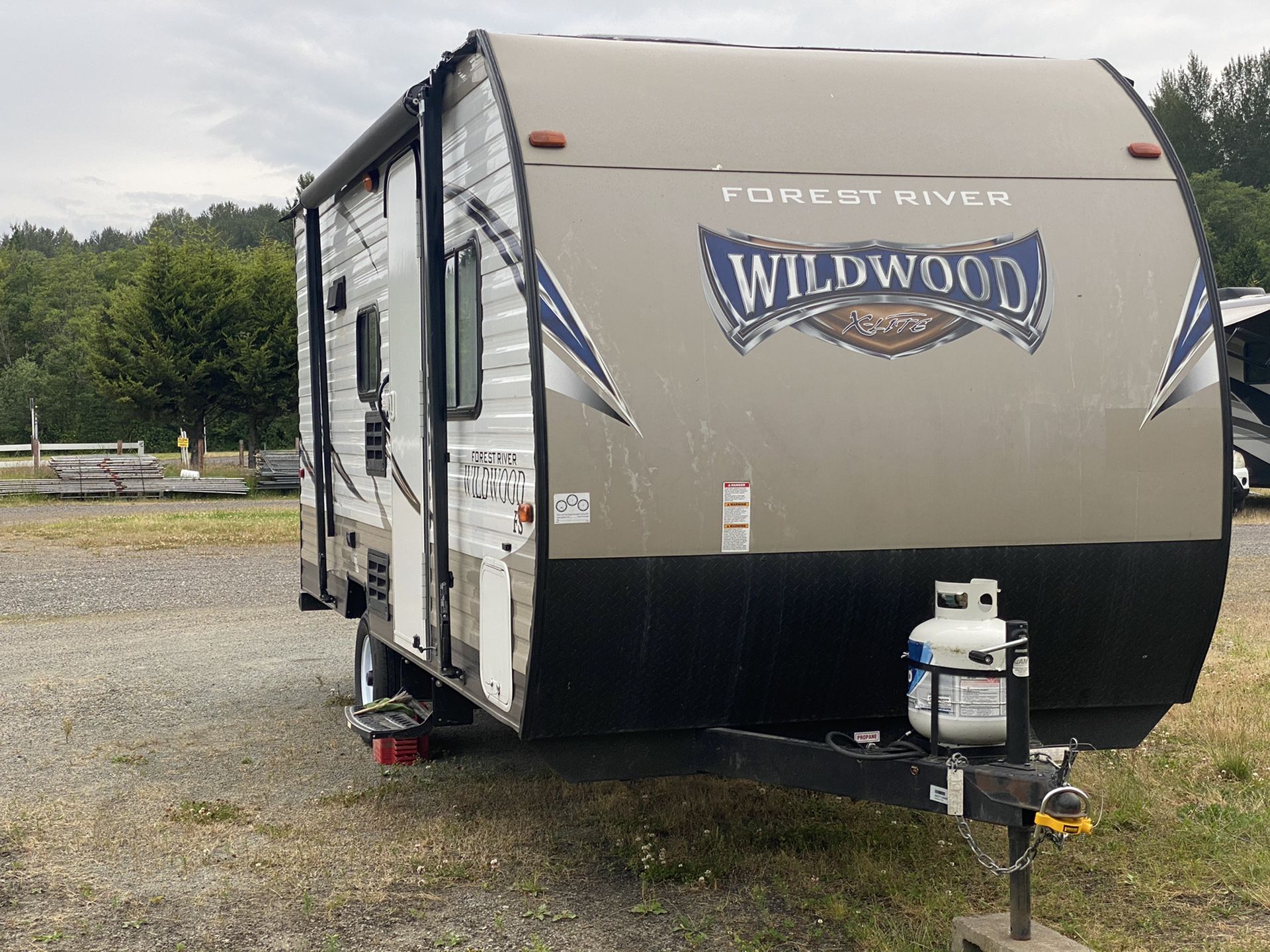 Forest river wildwood travel trailer