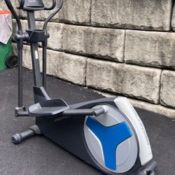 Pro Form 400 LE Elliptical for Sale in Hopewell NY OfferUp