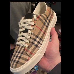 Burberry Shoes