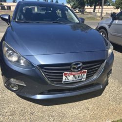 MAZDA 3.  2016