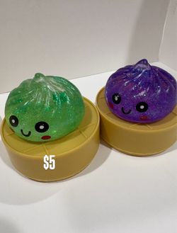 Small sugar dumplings