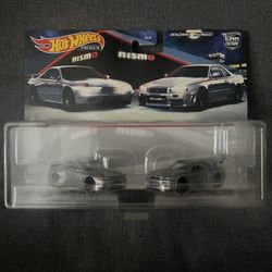 Hot Wheels Premium Skyline Lot