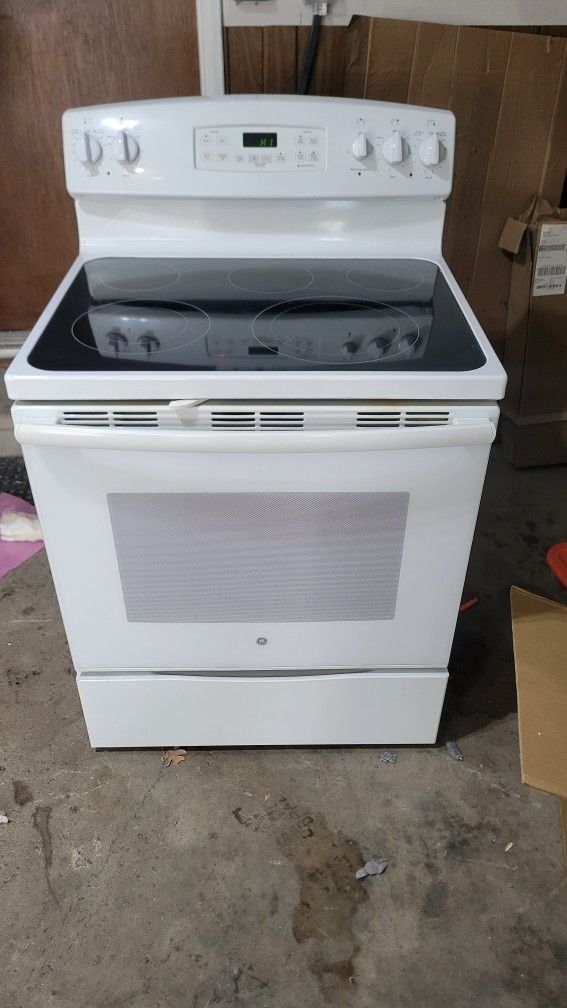 GE Electrical Stove 