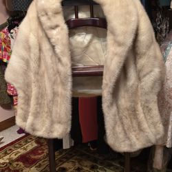 Vintage Real Mink Fur Stole or Capelet Circa 1950s–1960s