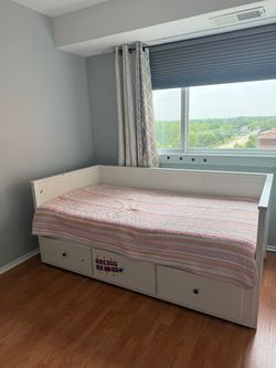Bed frame with 3 drawers ( mattresses included )