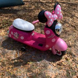 Minnie Mouse Scooter 
