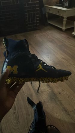 Game worn Mason Graham Michigan cleats