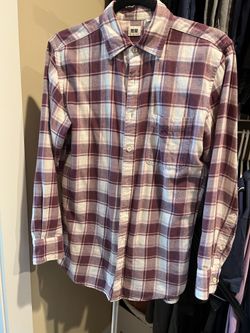 Men’s Button Up Shirts $10 Each  Size Small