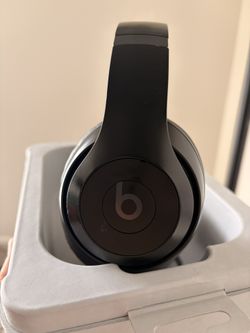 Beats Studio Pro – Excellent Condition – No Issues