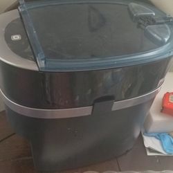 Automatic Animal Feeder 