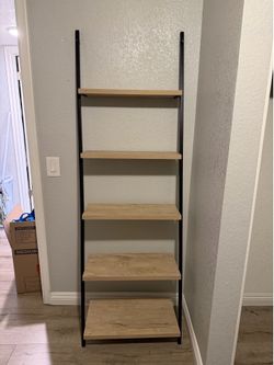 Leaning Book Shelf / Decor Shelf