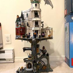 Gringotts™ Wizarding Bank – Collectors' Edition