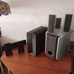 Sony / Phillips Subwoofers and mini wall speakers.