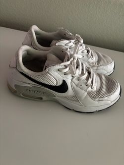 Nike Air Max  White Black Sneakers
