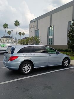 2006 Mercedes R350 