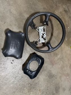1995 Chevy Silverado Steering wheel