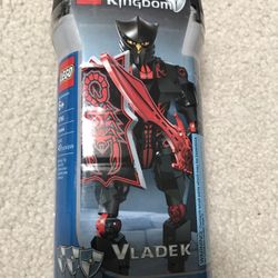 NEW SEALED Legos 8786 Knights Kingdom VLADEK