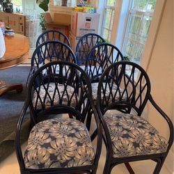 6x Beautiful Rattan Chairs