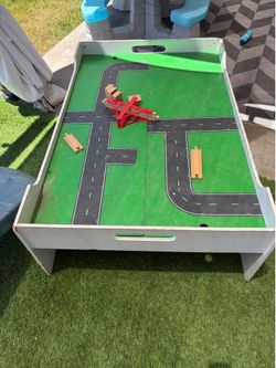 Melissa & Doug Activity Table and Train Set