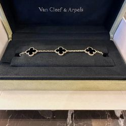 Van Cleef Bracelet Full 18k Gold Box and Papers