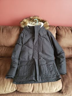 Holister men coastal trail parka