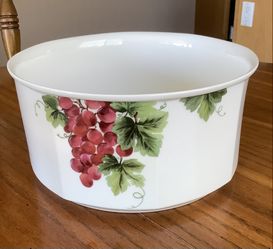 Royal Doulton Vintage grape