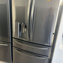 Black Stainless Steel French Door LG Refrigerator 