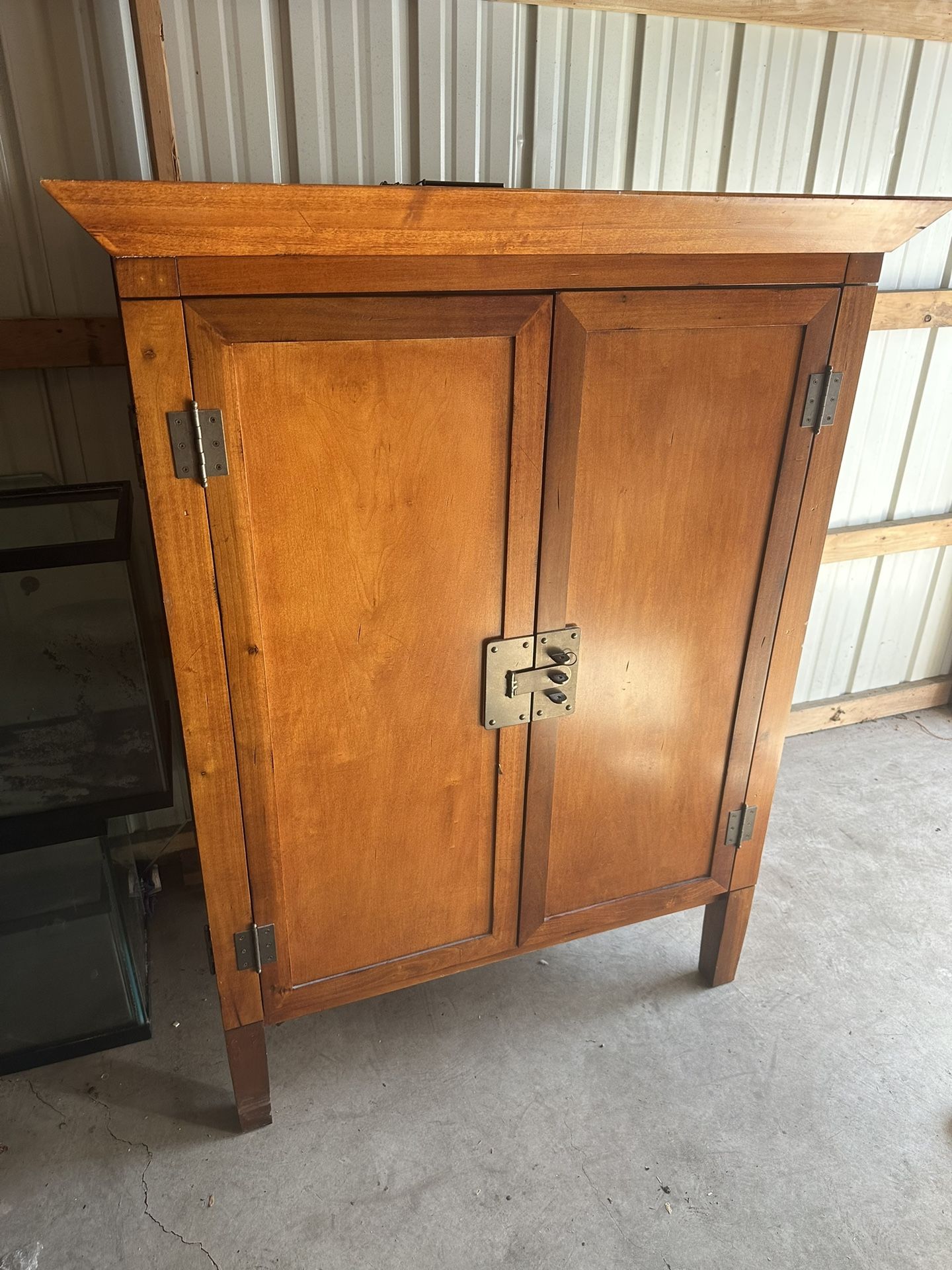 Armoire