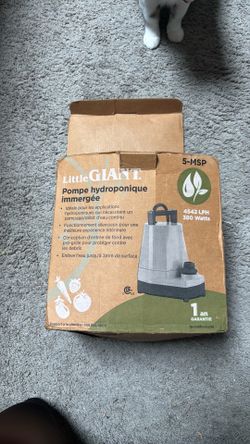 Little Giant submersible hydroponic pump