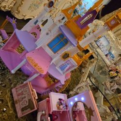 Disney Princess Ultimate Celebration Castle