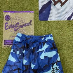 EE Shorts