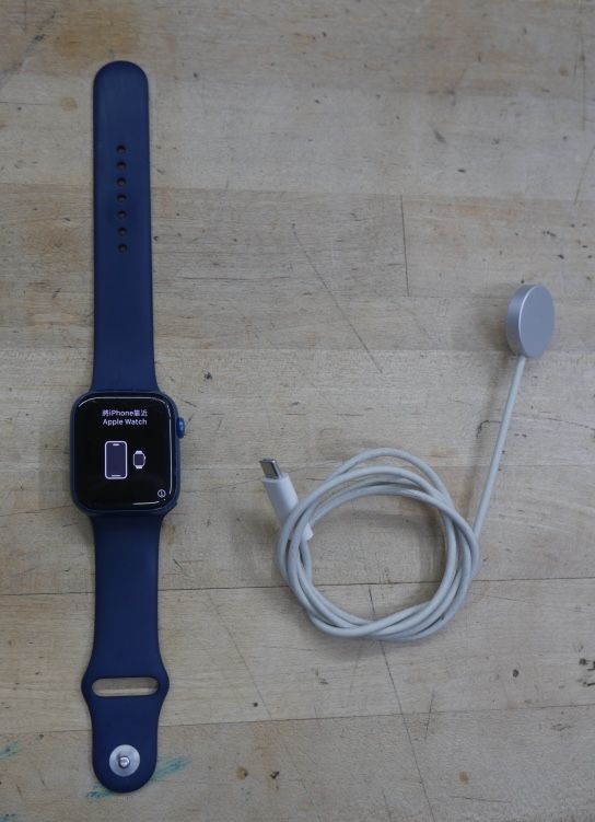 Apple Watch Series 7 45mm Stainless Steel blue  A2477 used. tested. in a good working order. factory reset was done. no icloud. 