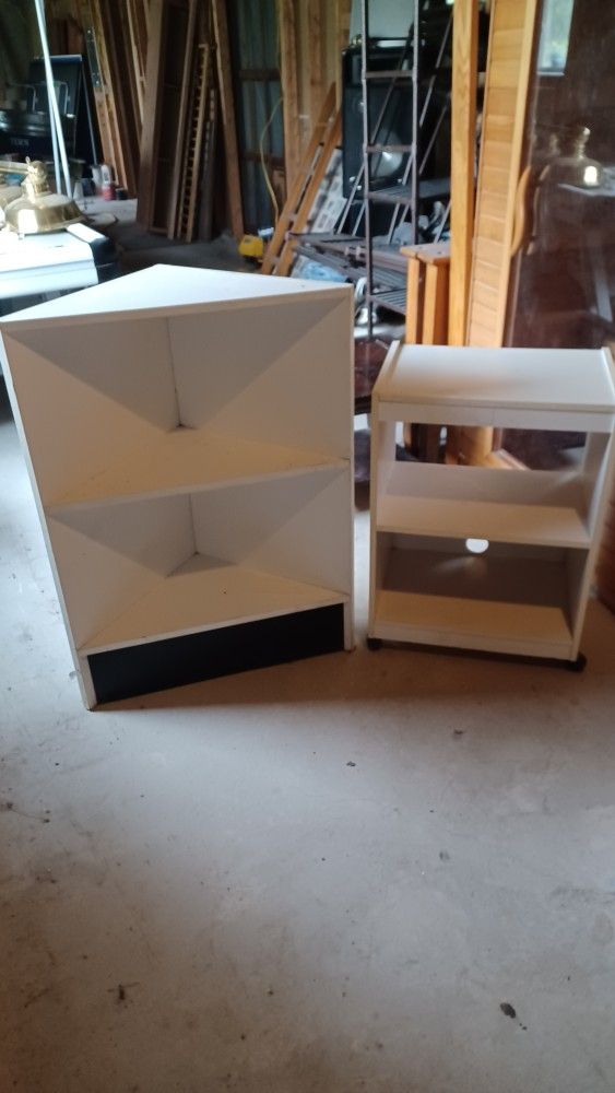 2 shelving units
