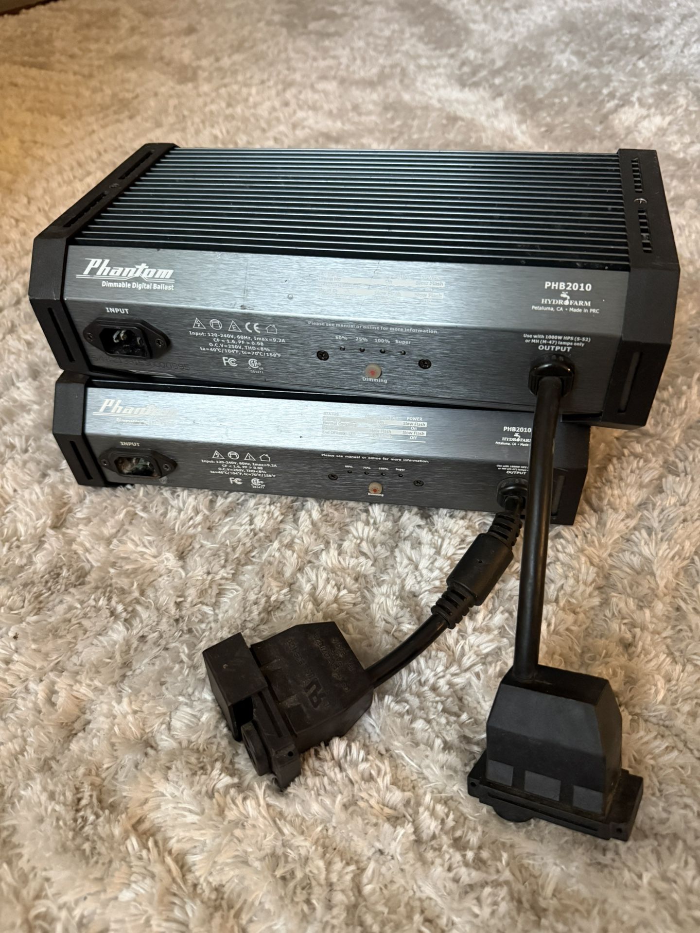 Lot of 2 – Phantom PHB2010 1000W Digital Ballasts – Hydrofarm Grow Light Ballast – 120/240V