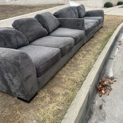 Sectional/ Couch 