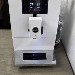 Jura ENA 8 Coffee  Metropolitan Black/ Full Nordic White