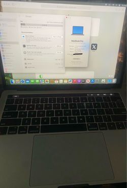 MacBook Pro 2019 Quad Core i5 Touch Bar