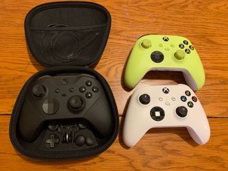 Xbox Wireless Controllers Lot of 3