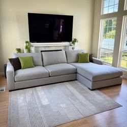 Room & Board Metro Luxury Sectional Sofa Couch | Delivery Available