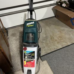 Carpet Cleaner