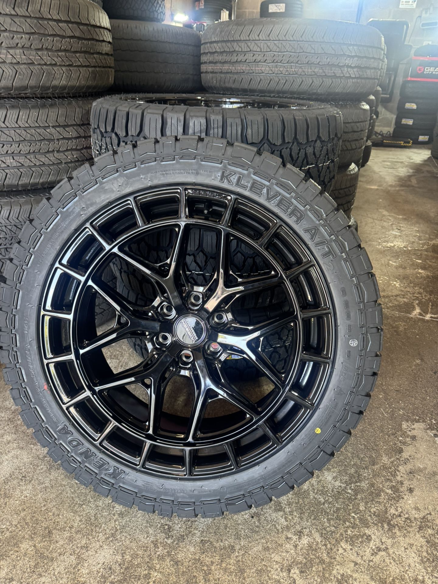 22” Inch Vossen Wheels Rims tires Ford F-150 Rims Wheels